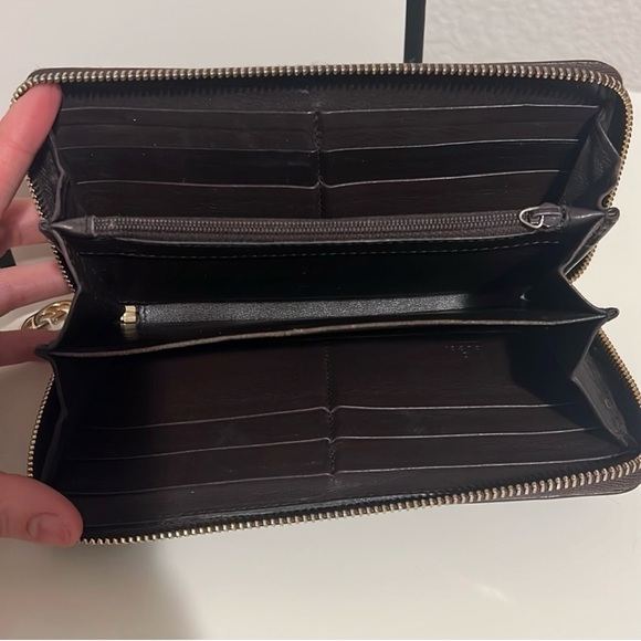 Authentic Shima GG Leather Zip Around Long Wallet - Picture 6 of 8